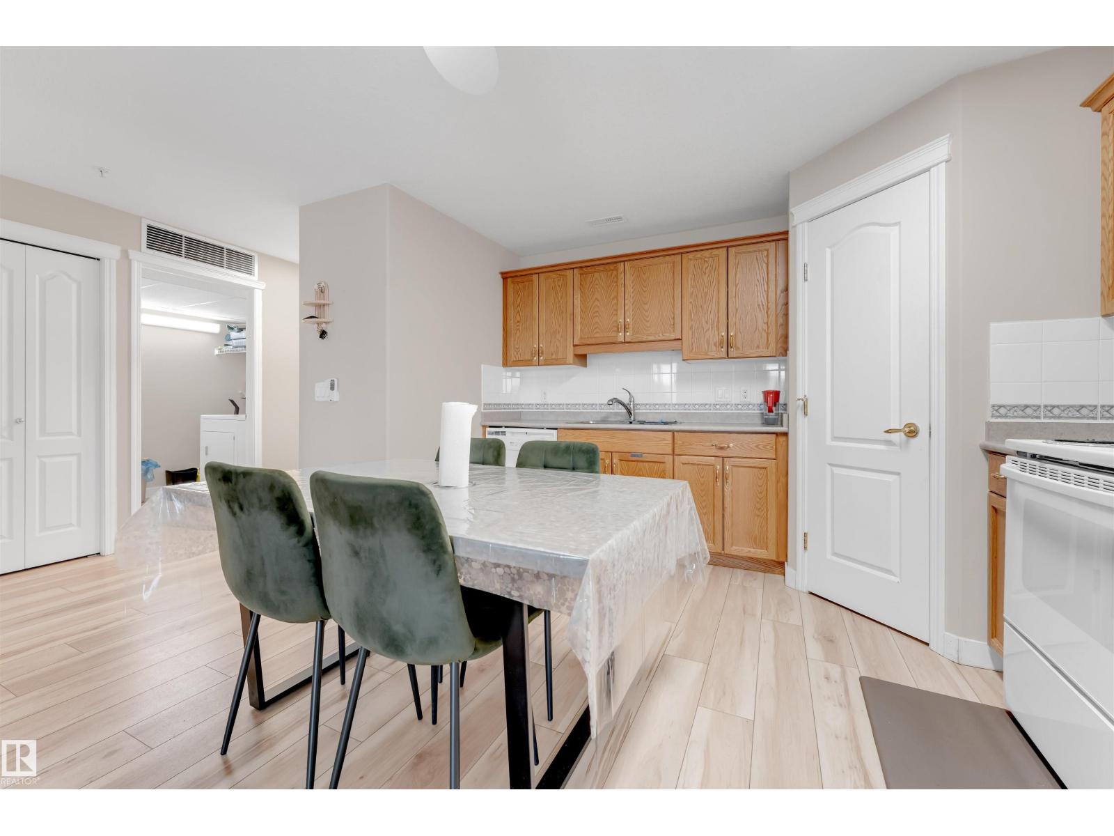#316 237 YOUVILLE DR NW NW - 9