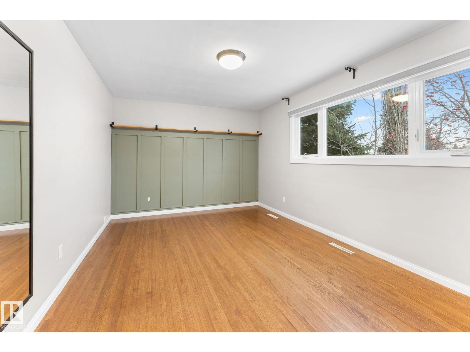 11712 48 AV NW, Edmonton