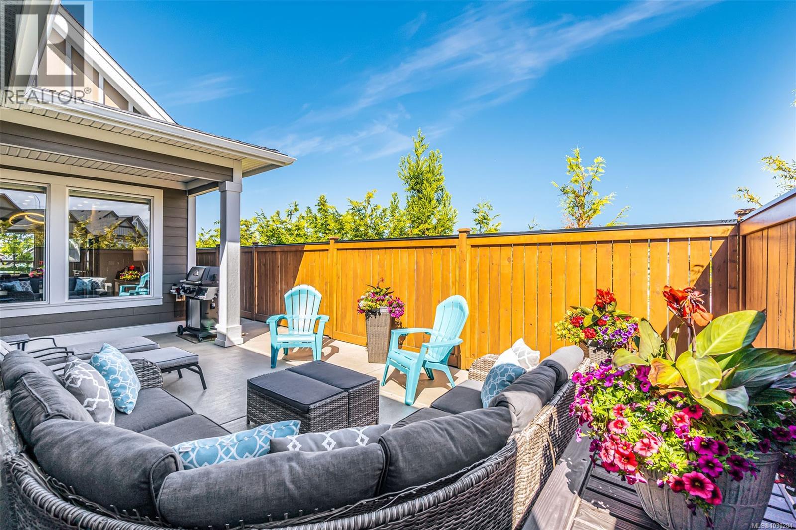 739 BRIARWOOD DR - 10