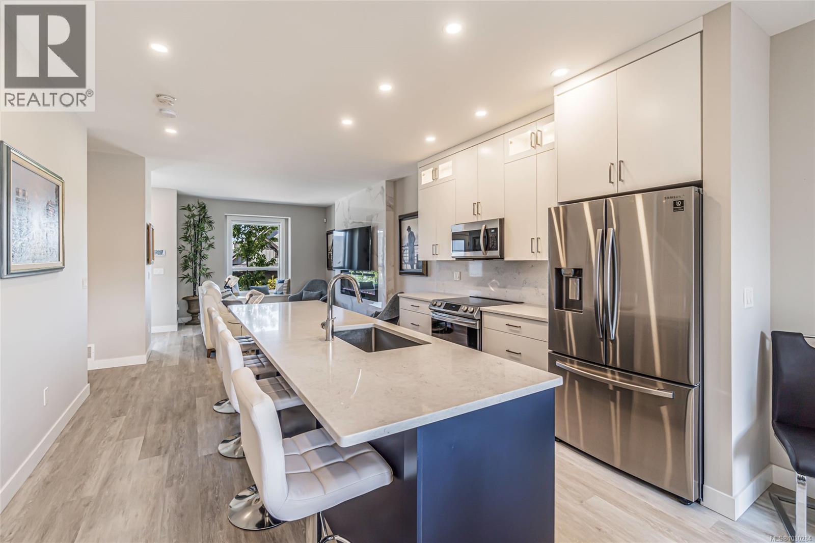 739 BRIARWOOD DR - 18