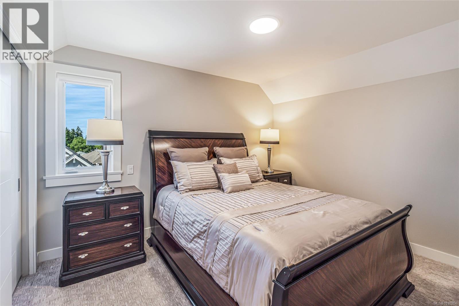 739 BRIARWOOD DR - 29