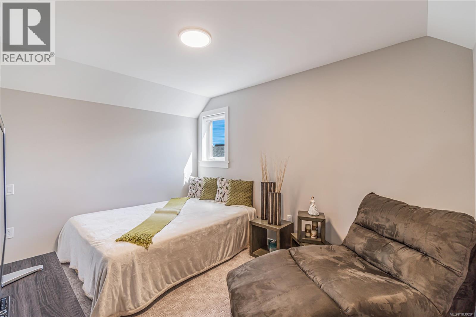 739 BRIARWOOD DR - 31