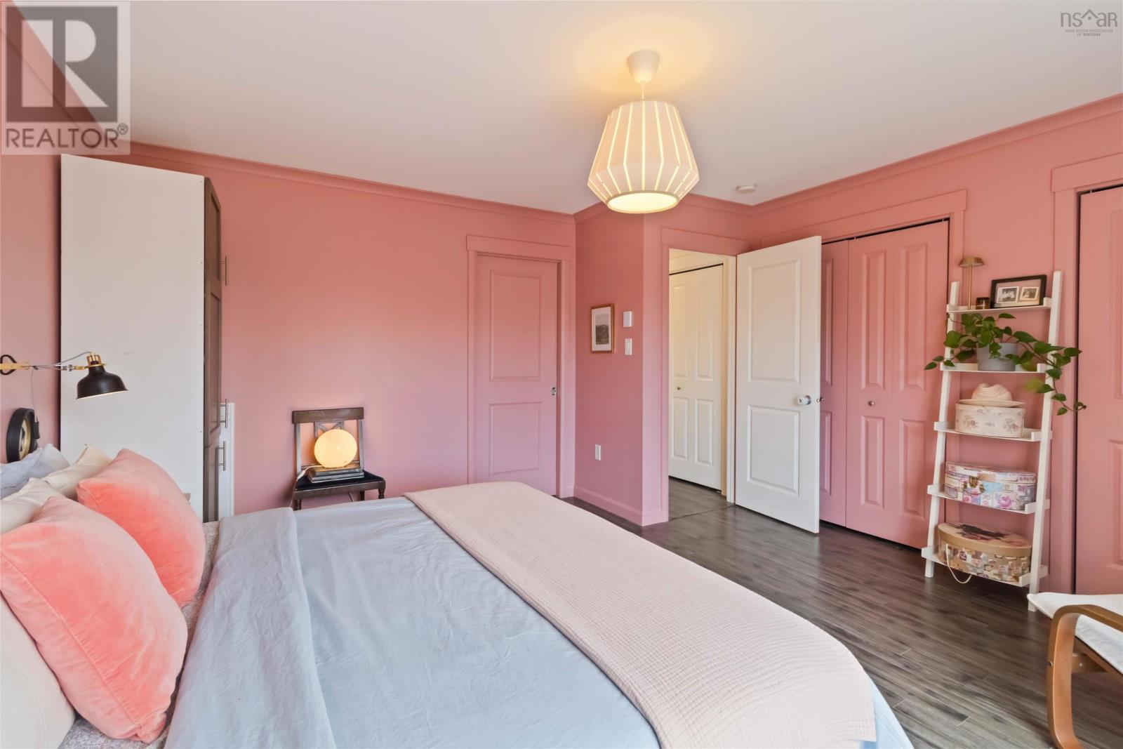 Property 20 of 34 of 24 Gooseberry Close