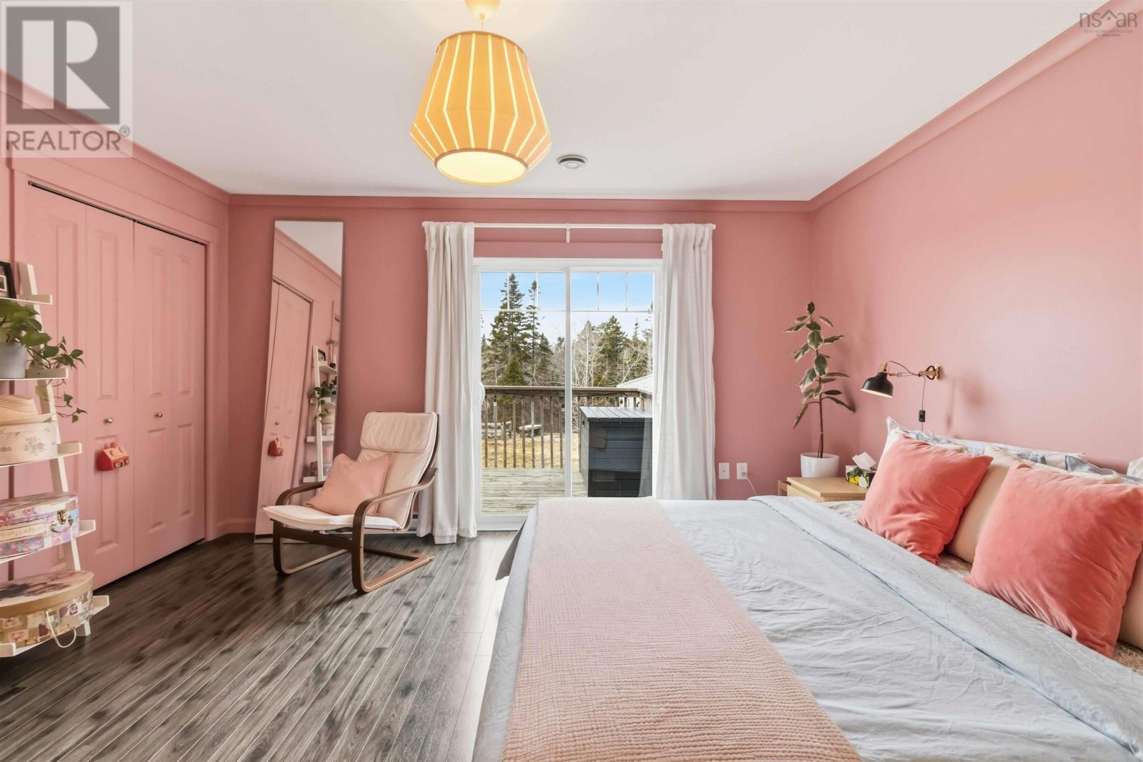 Property 14 of 34 of 24 Gooseberry Close