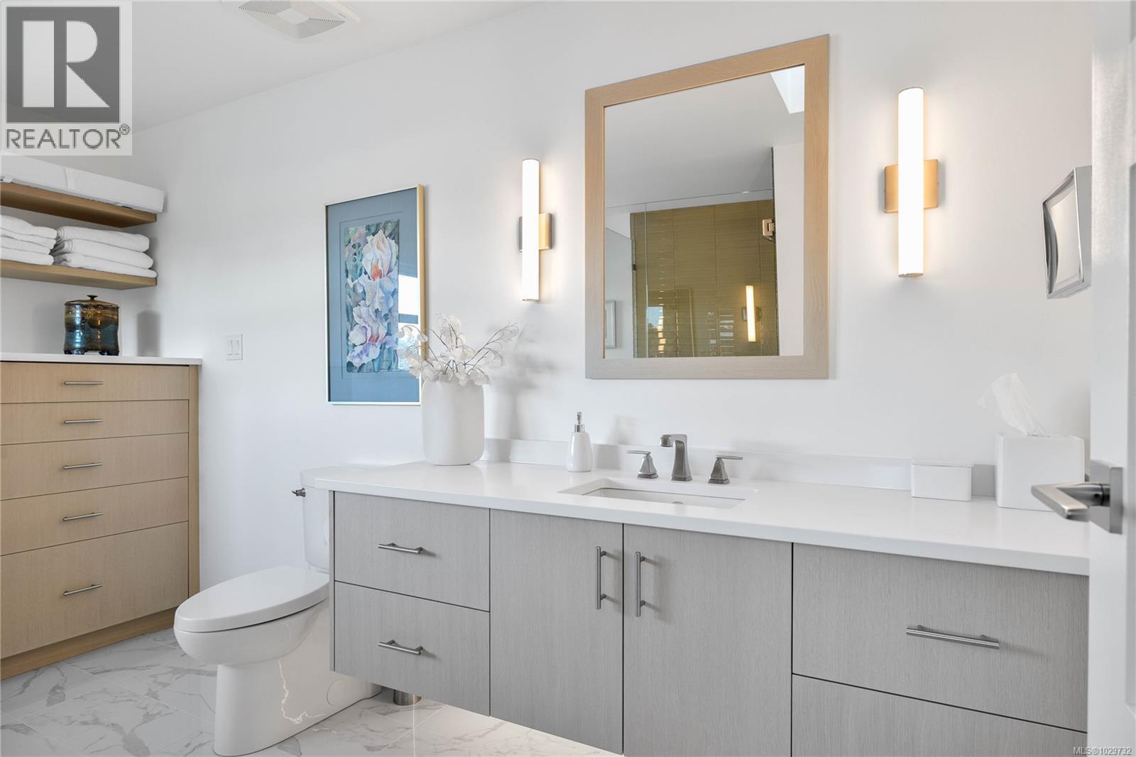 #9 111 FULFORD-GANGES RD - 34