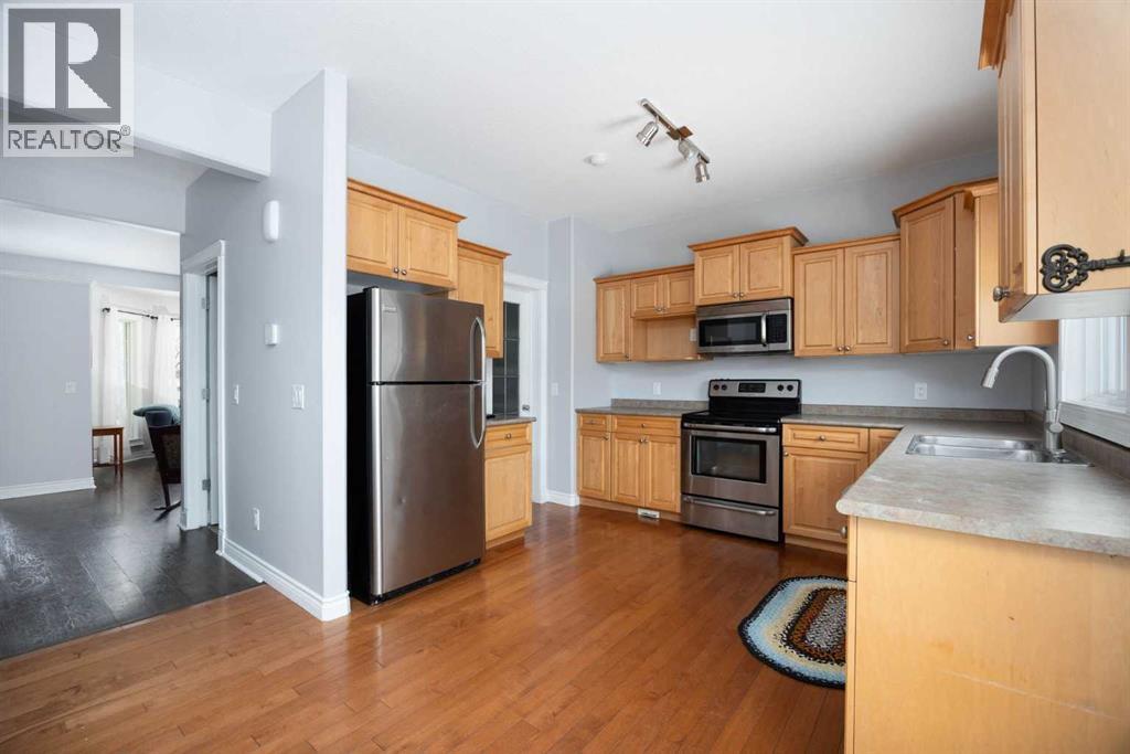 
          209 Pickles Crescent
            <br/>
            <span>Fort McMurray</span>
            , 
            <span>AB</span>
             <span>T9K2T7</span>
         - Photo 29