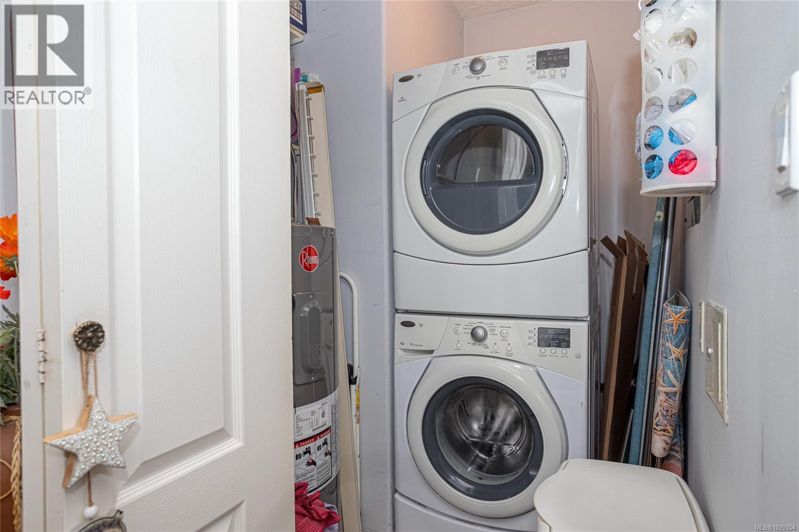 #7 8150 ARTHUR ST - 10