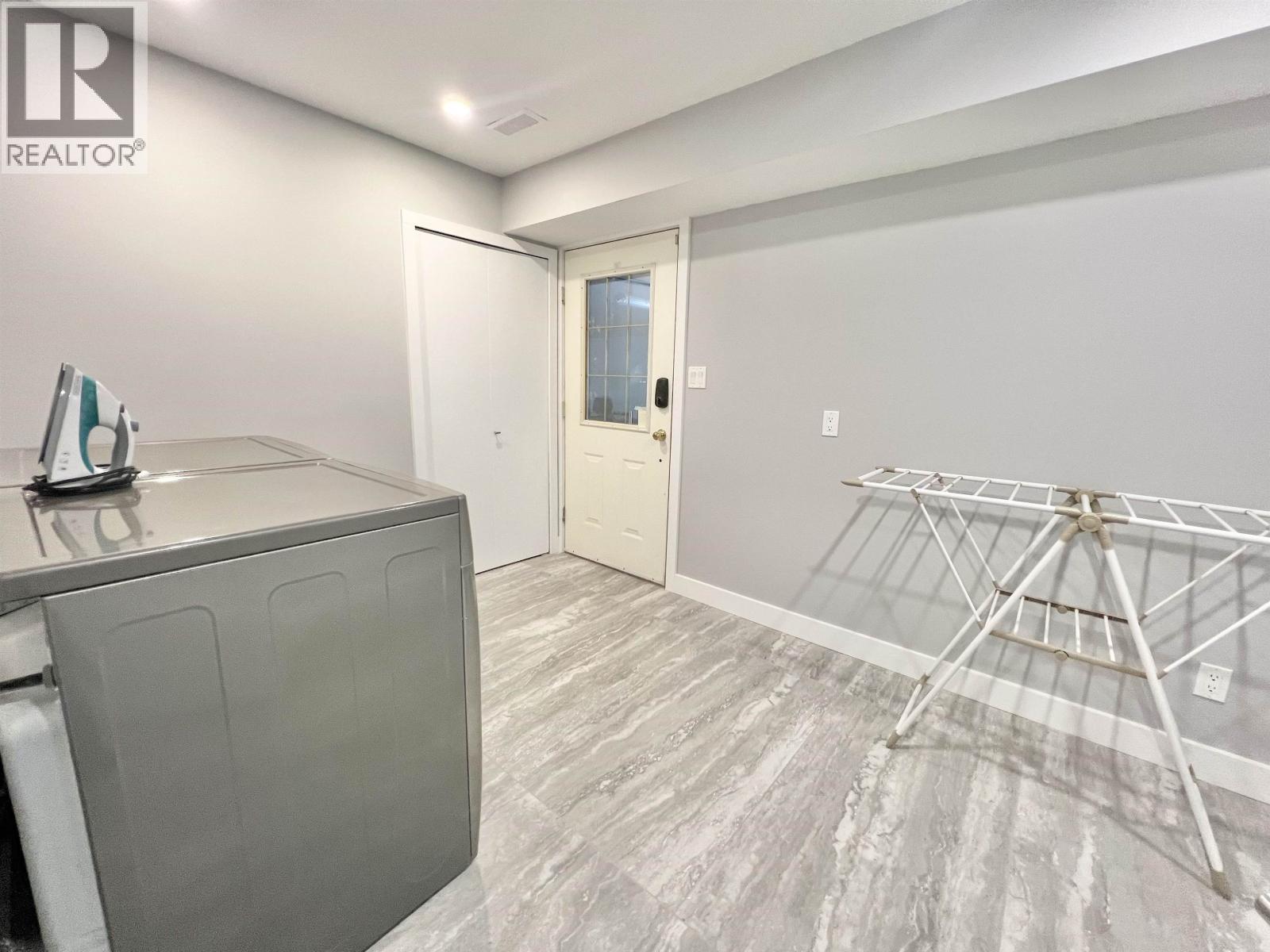 1625 E 7 AVENUE - 18