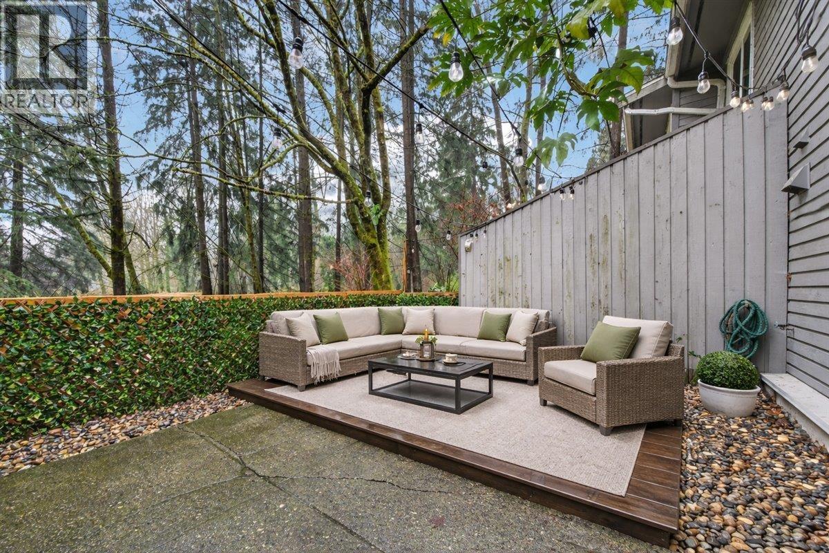 44 1240 FALCON DRIVE, Coquitlam