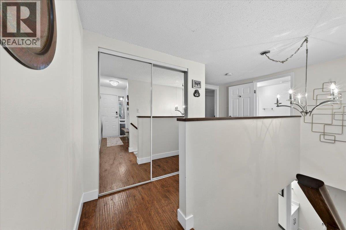 44 1240 FALCON DRIVE, Coquitlam