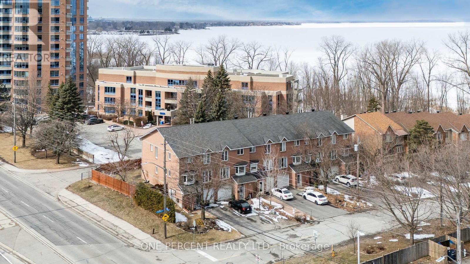30 MAPLEHURST AVENUE - 2