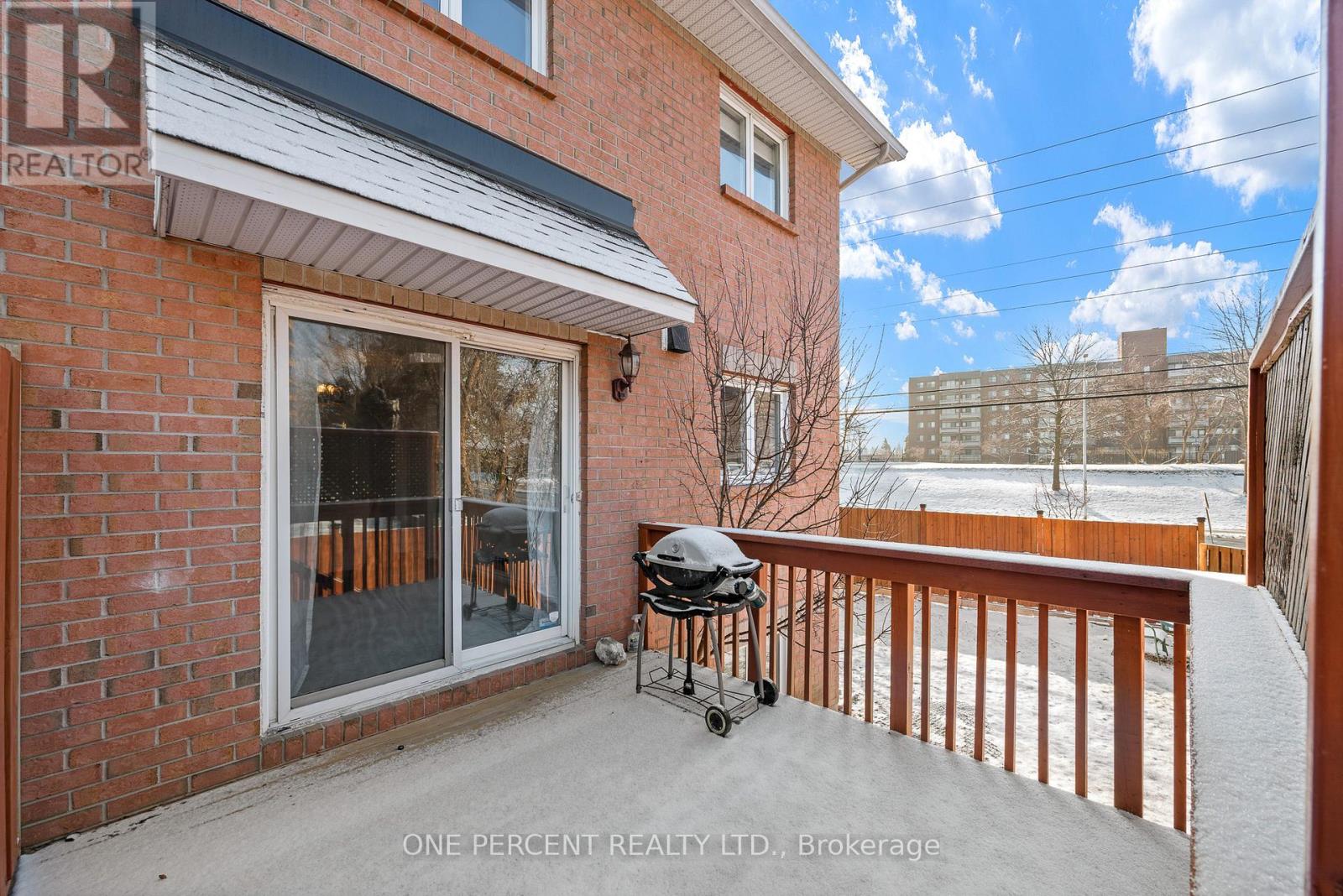 30 MAPLEHURST AVENUE — photo 35