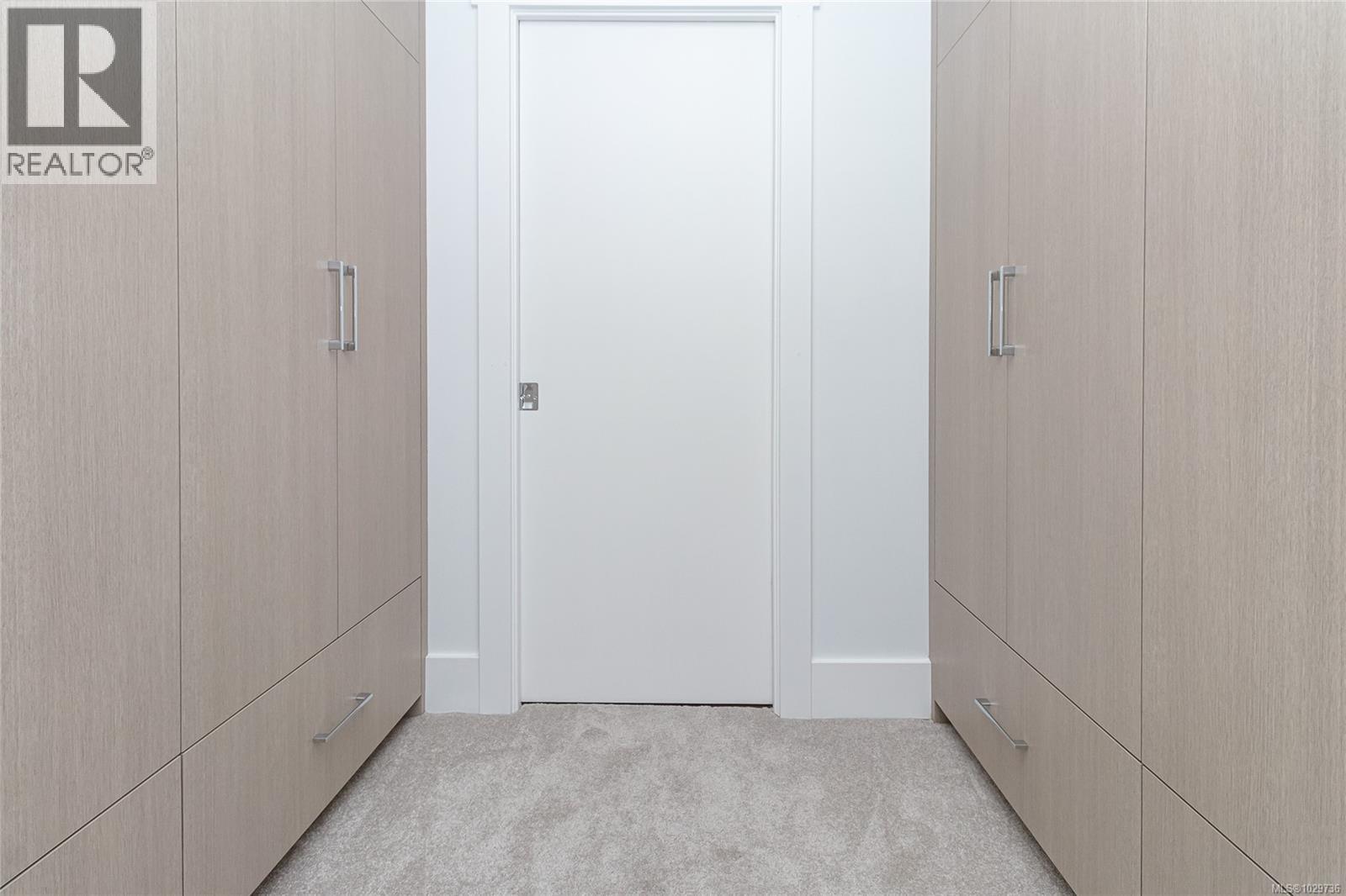 504 630 Montreal Street, Victoria