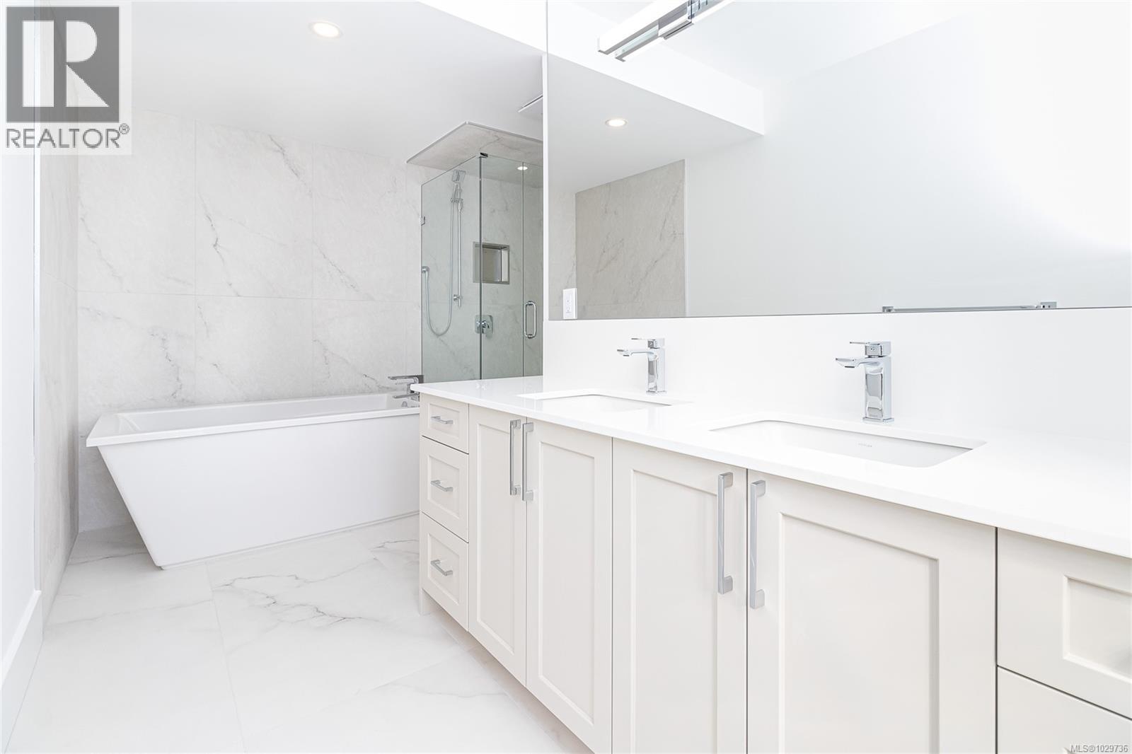 504 630 Montreal Street, Victoria