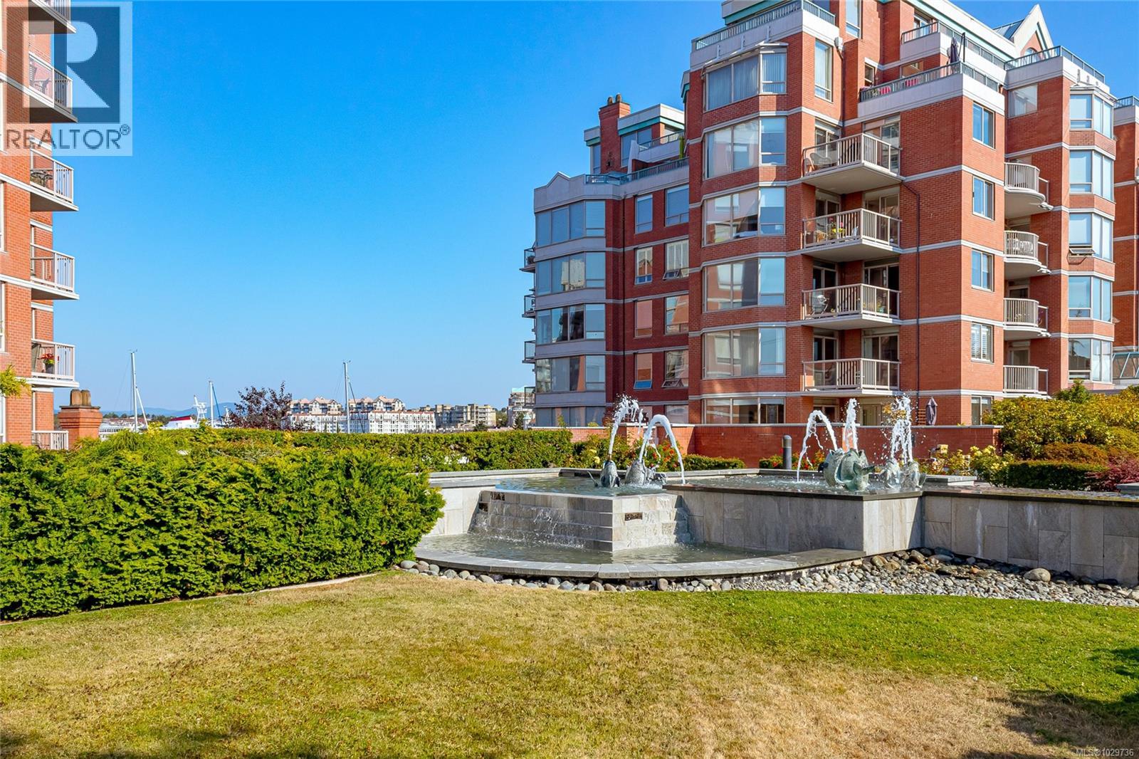 504 630 Montreal Street, Victoria