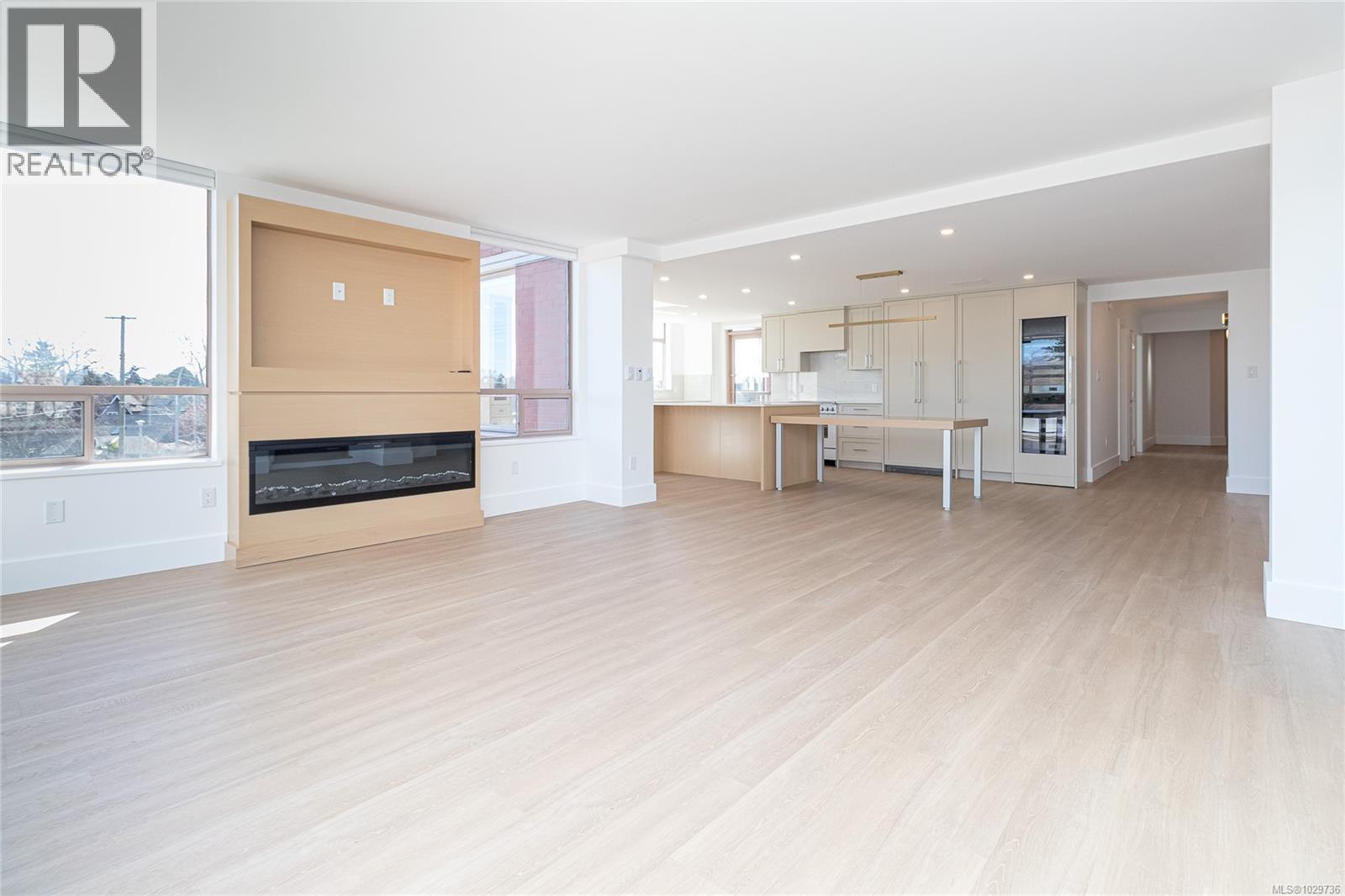 504 630 Montreal Street, Victoria