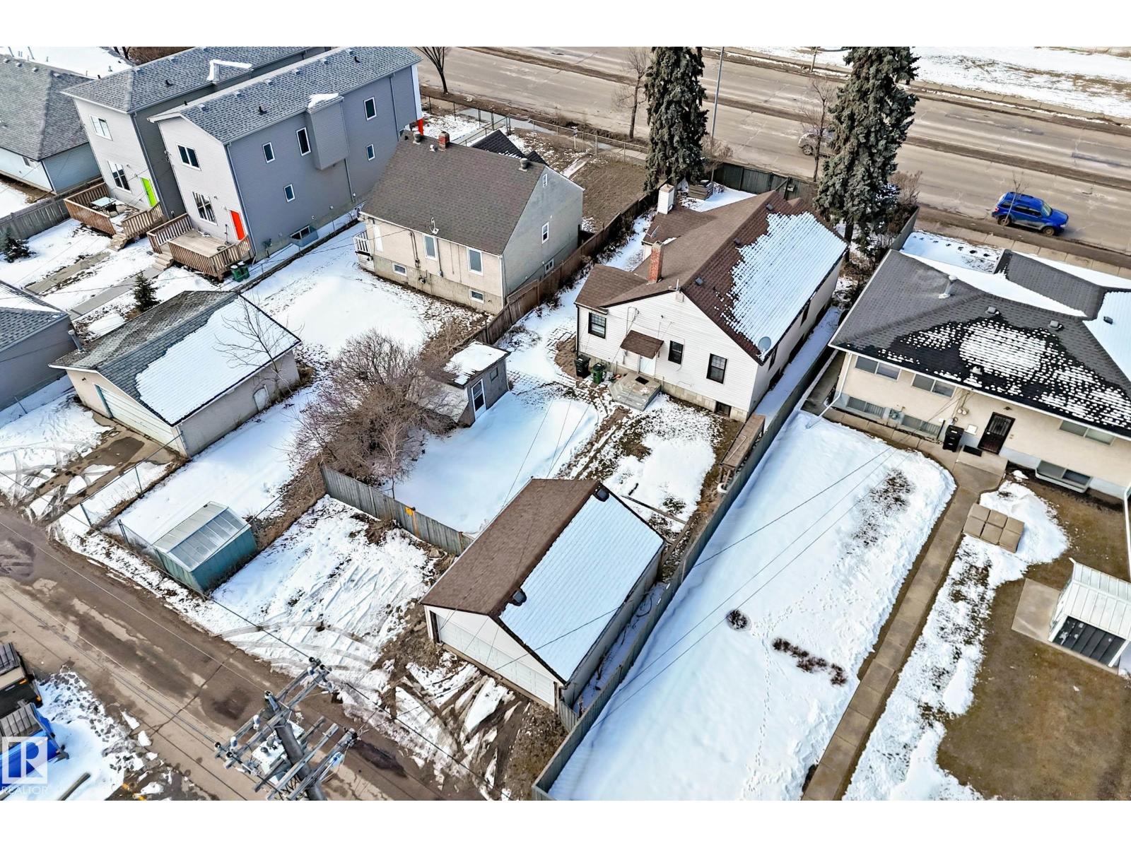 10839 109 ST NW - 2
