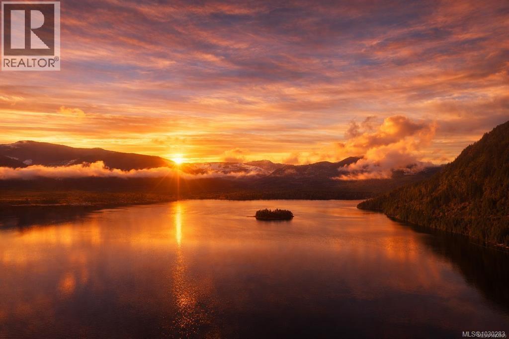 7375 LAKEFRONT DR - 10