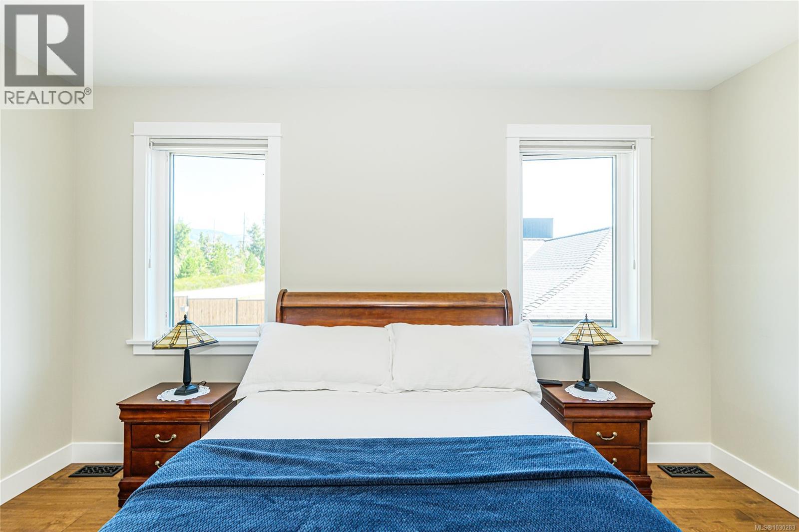 7375 LAKEFRONT DR - 31