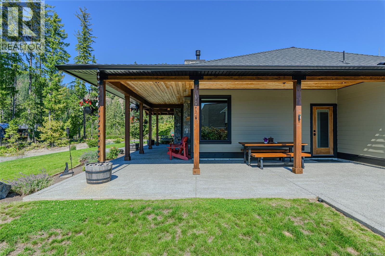 7375 LAKEFRONT DR - 5