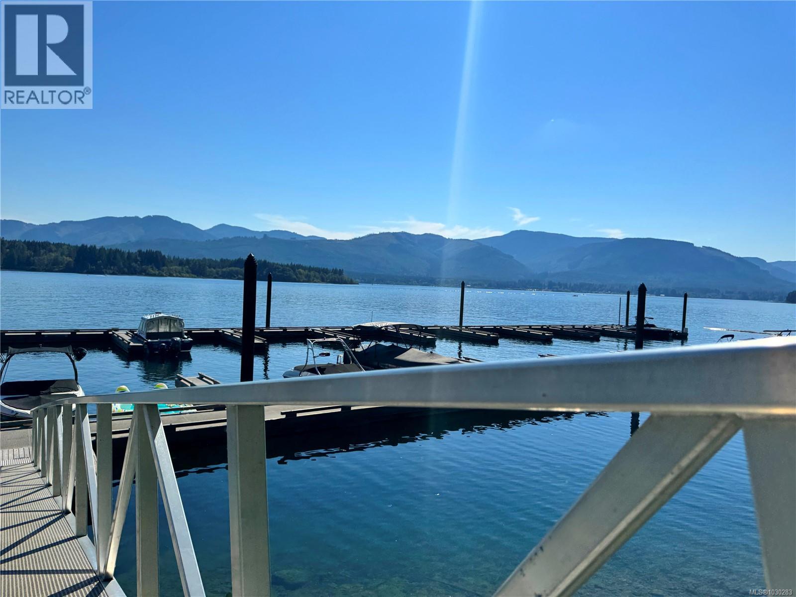 7375 LAKEFRONT DR - 67