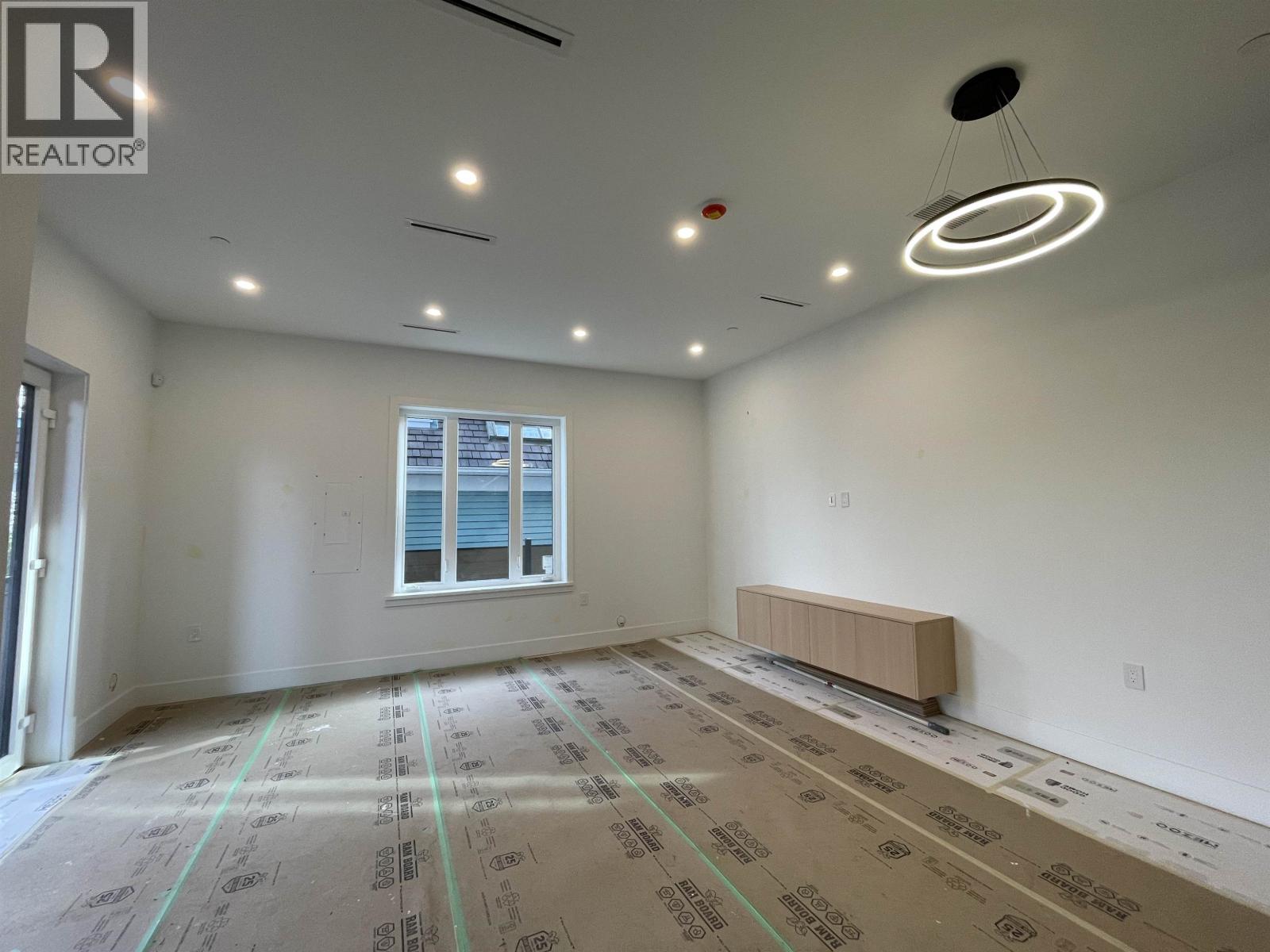 2 2452 HARRISON Drive - photo 2