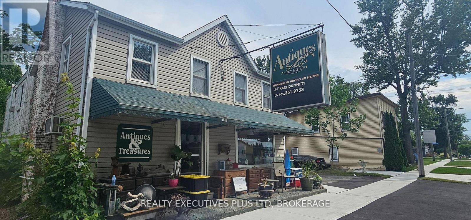 4020 MAIN STREET - 1