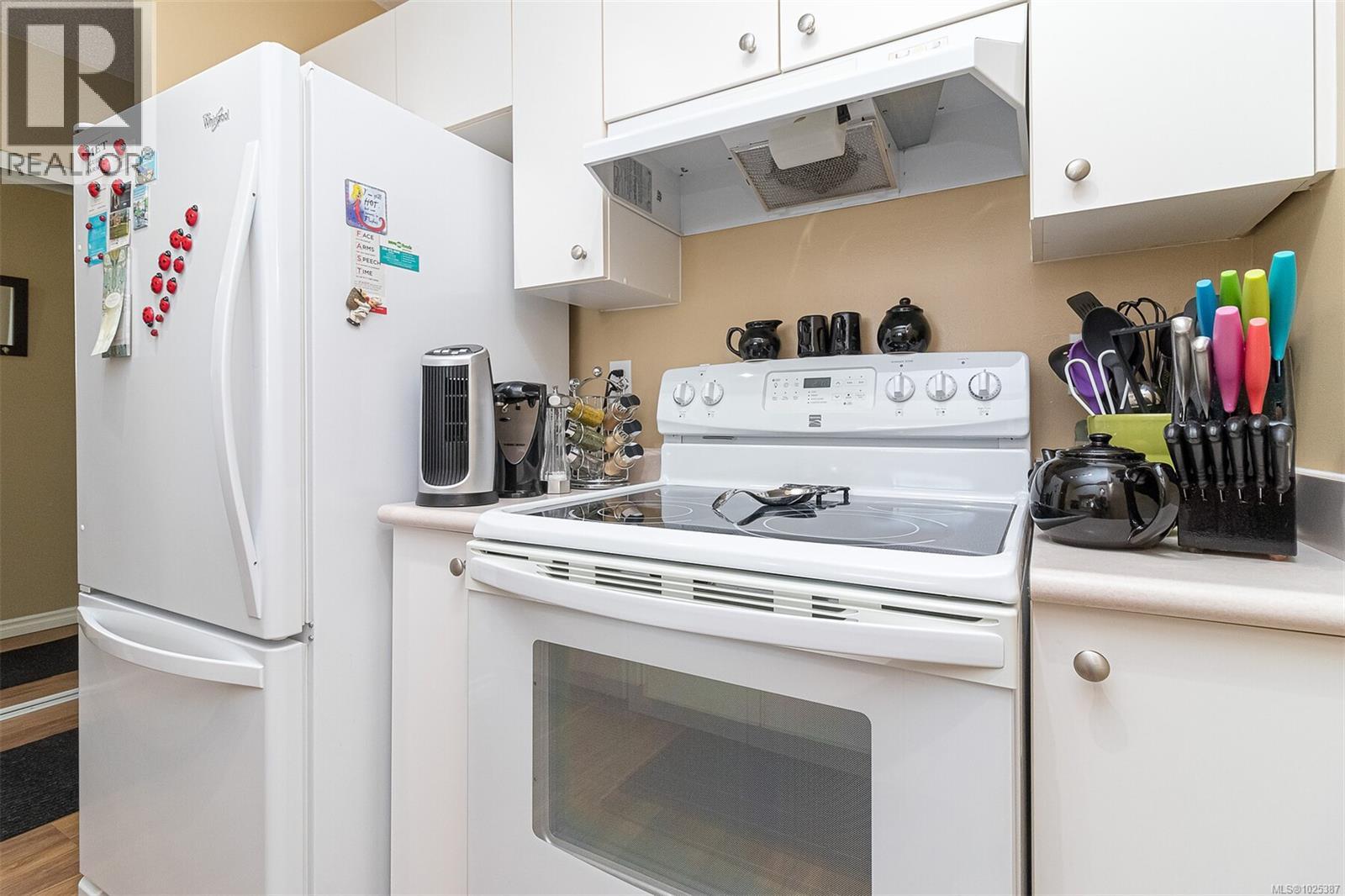 308 835 View Street, Victoria