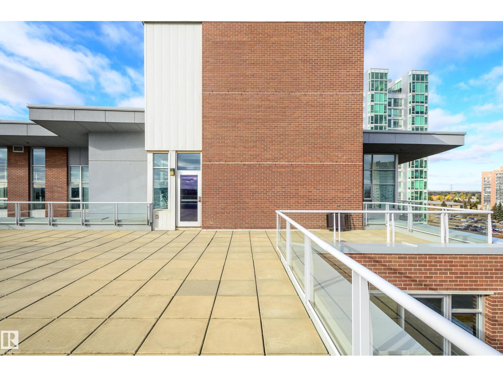 #301 2606 109 ST NW - 28