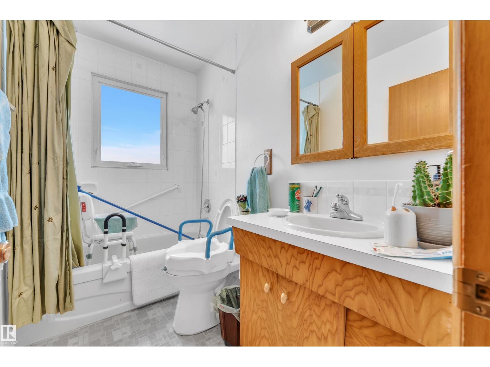 5303 114B ST NW, Edmonton