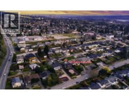 1068 Holdom Avenue, Burnaby, BC V5B3V6 Photo 20