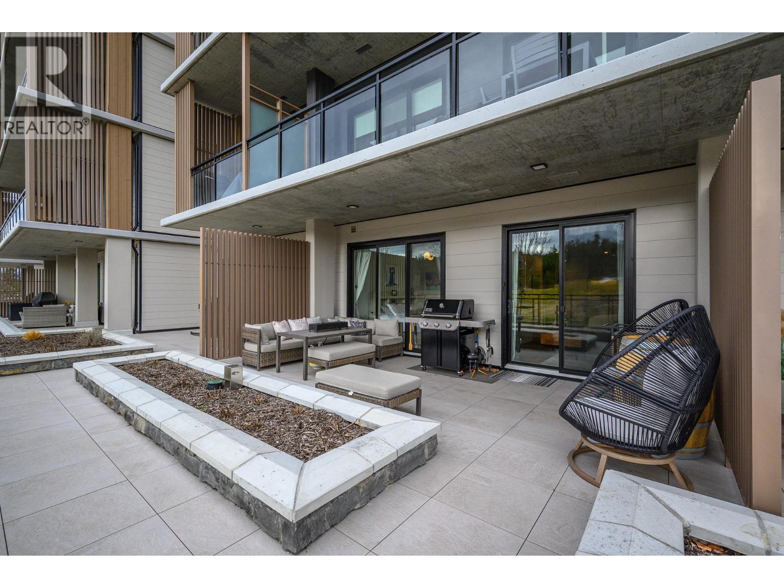 #107 75 PREDATOR RIDGE DRIVE - 22