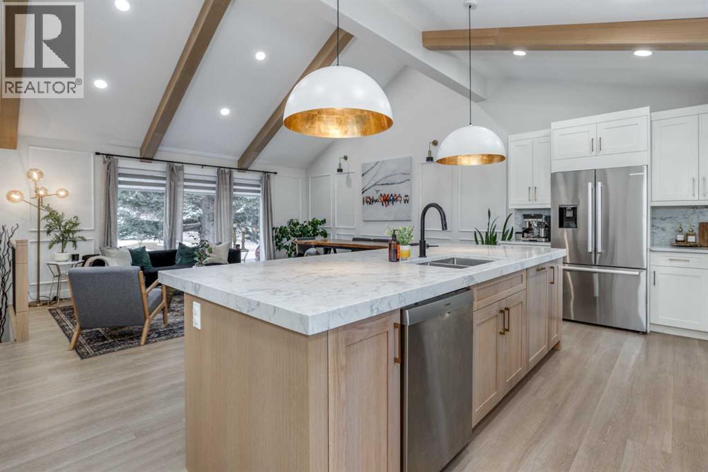 Single Family House 4 Level for Sale in  Oakside Circle Oakridge Calgary 