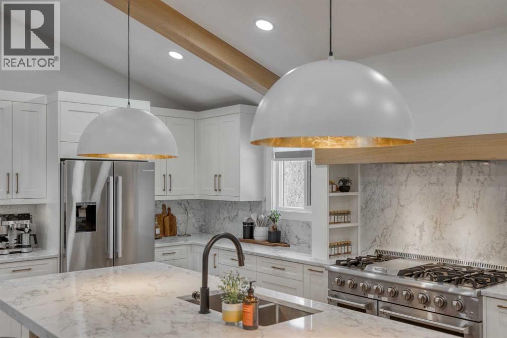 Single Family House 4 Level for Sale in  Oakside Circle Oakridge Calgary 