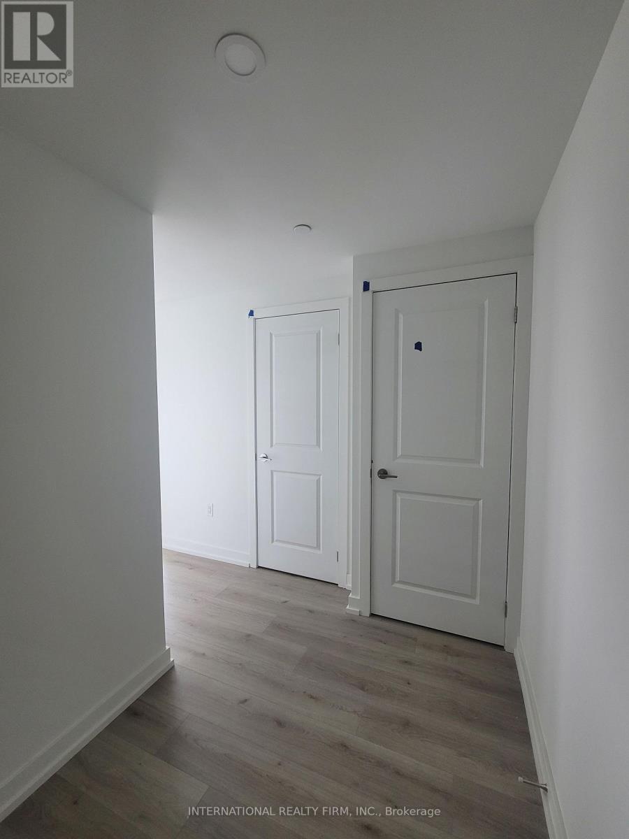 #4602 395 BLOOR STREET E - 2