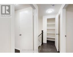 18 Brandy Lane Way, Newmarket, ON L3Y8P7 Photo 15
