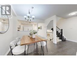 18 Brandy Lane Way, Newmarket, ON L3Y8P7 Photo 8