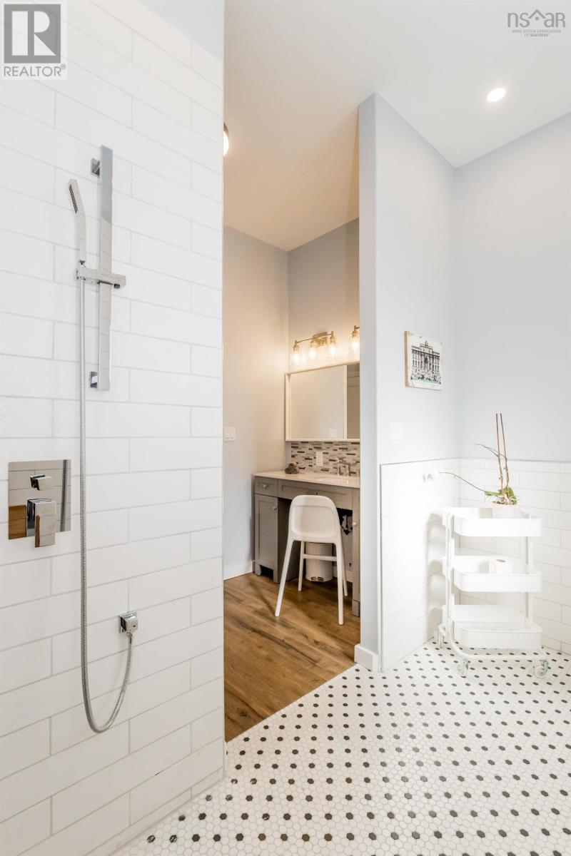 Property 2 of 41 of 17 Mckenna Street