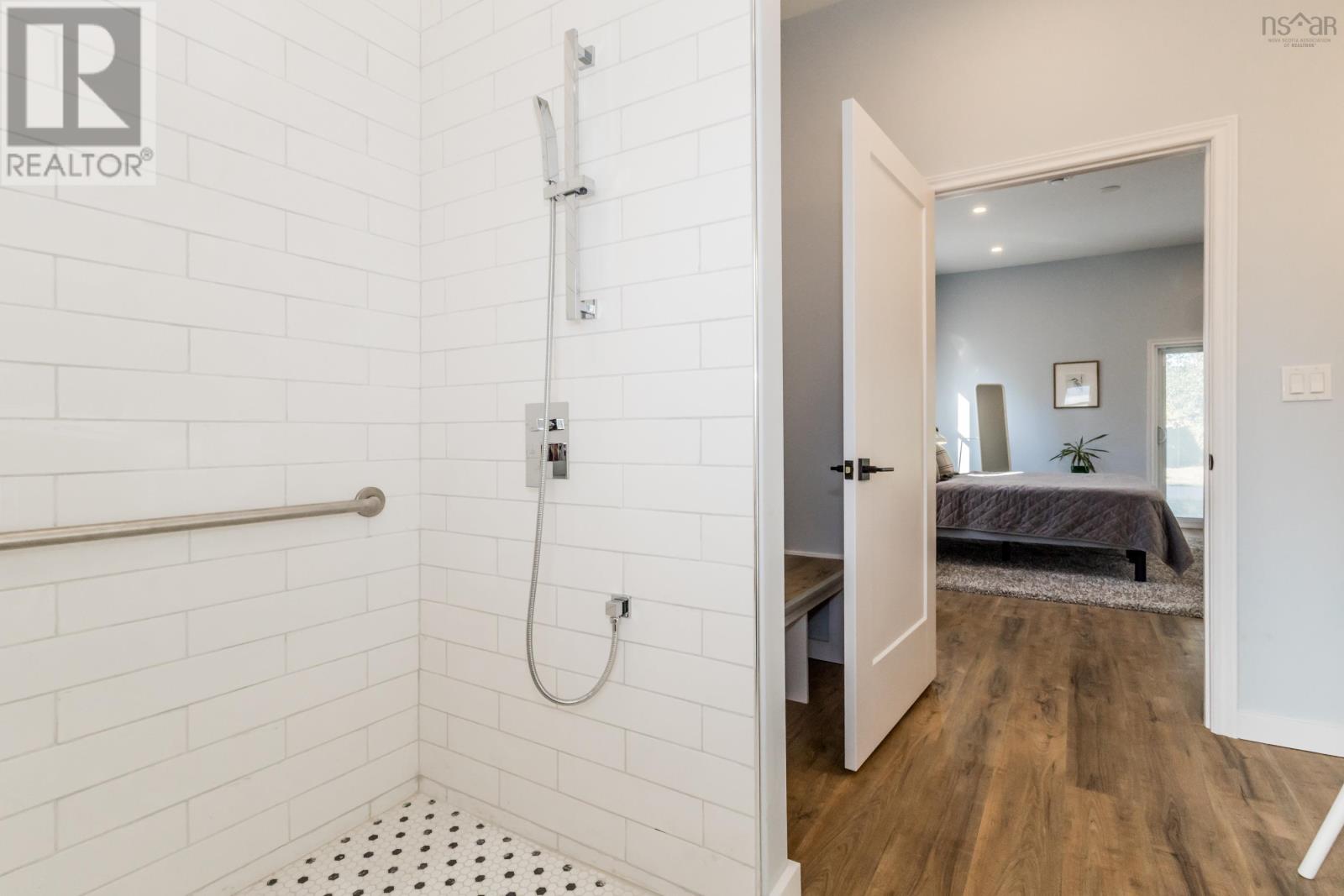 Property 27 of 36 of 17 Mckenna Street