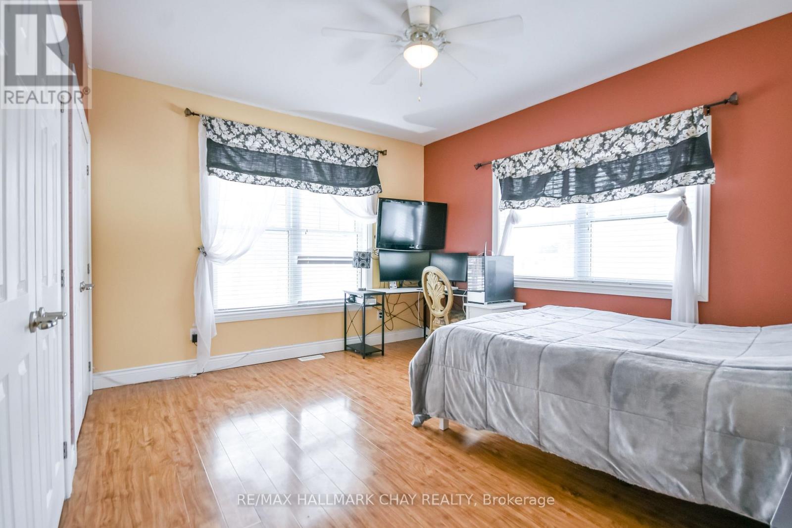 4936 VASEY ROAD - 14