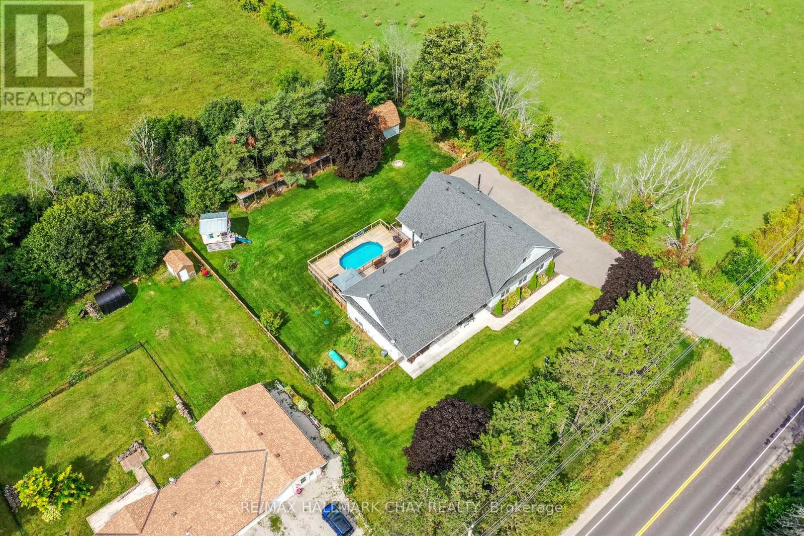 4936 VASEY ROAD - 2
