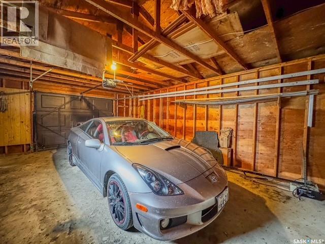 Single Family House Bungalow for Sale in  &  Connaught DRIVE Swift Current 