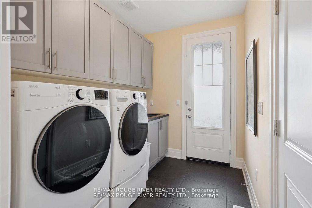 14 WELLERS WAY - 28
