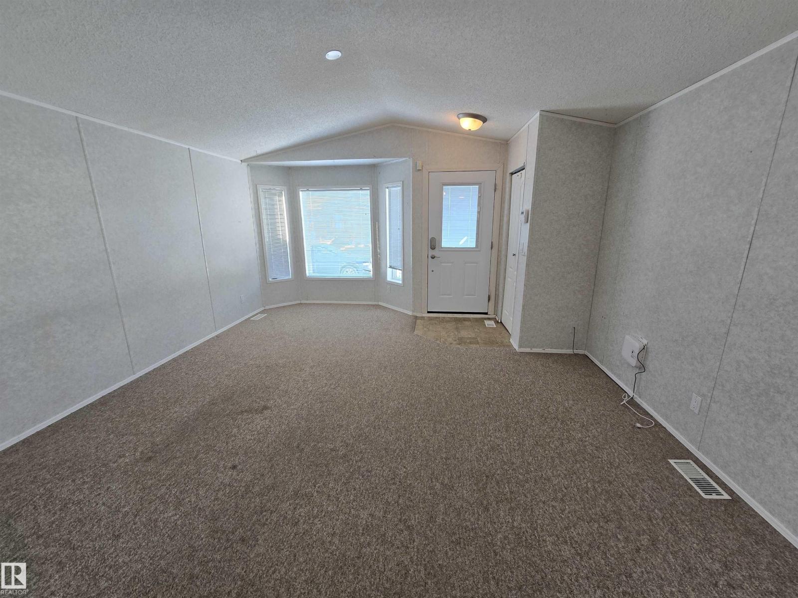 1133 Aspen DR W, Leduc