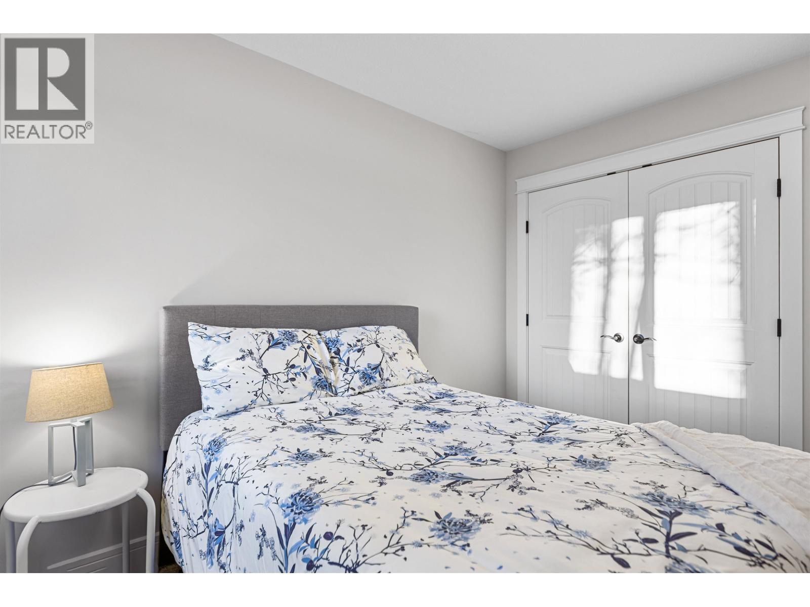 246 BURDEN STREET - 18