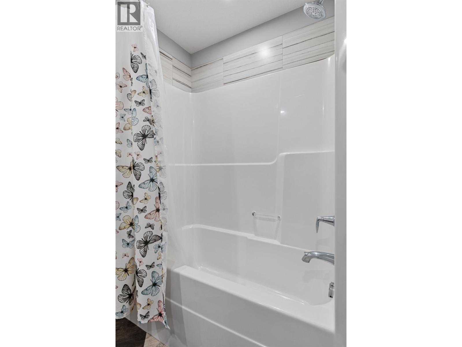 246 BURDEN STREET - 15