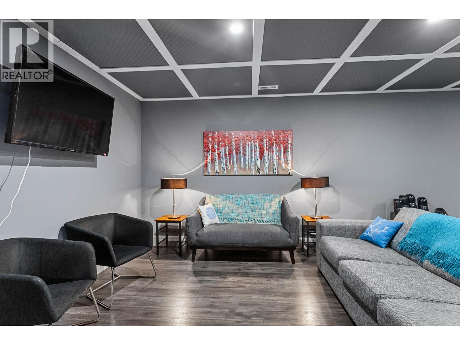 246 BURDEN STREET - 27