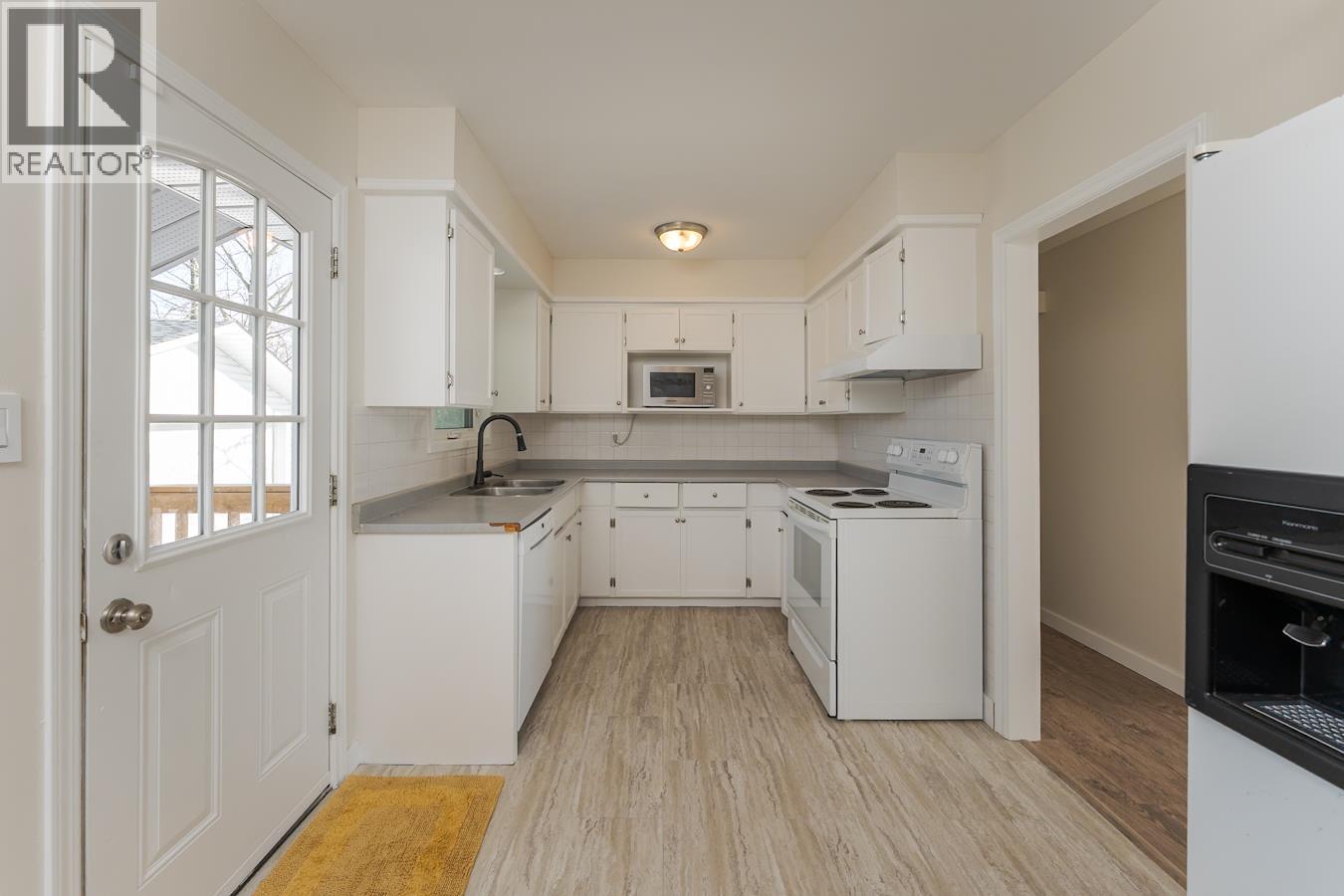 1450 FRASER CRESCENT - 17