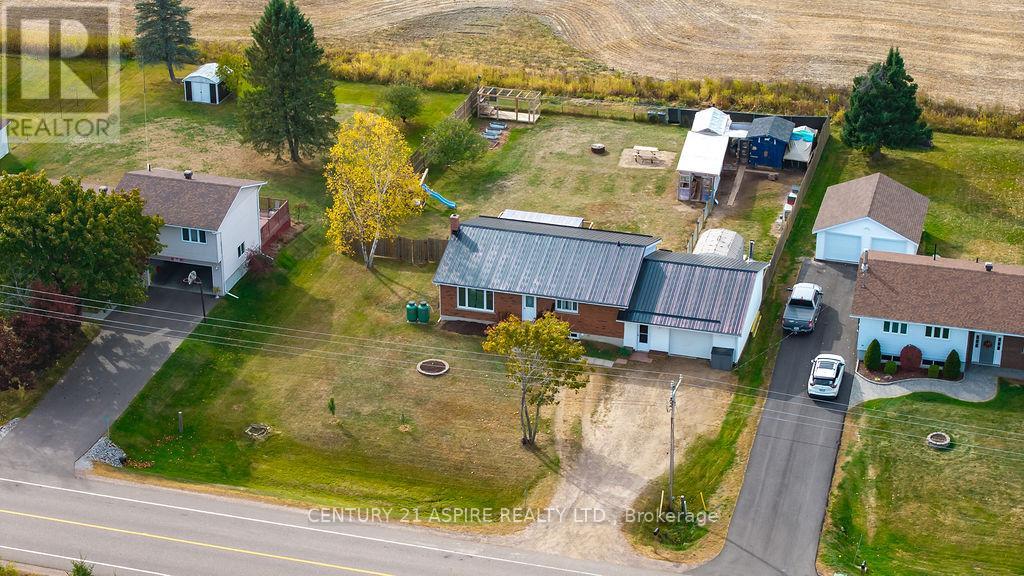 3241 B LINE ROAD, Laurentian Valley, Ontario