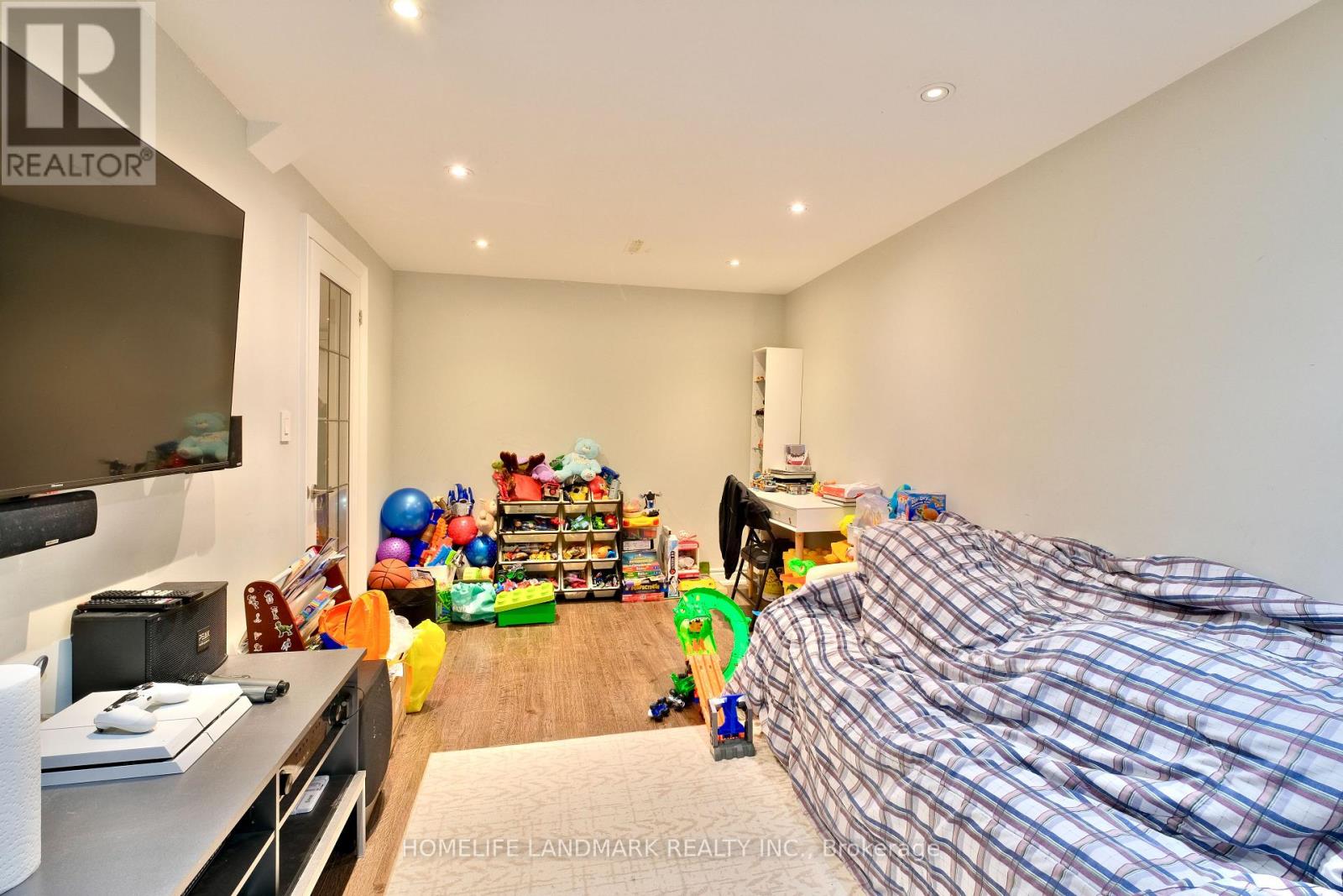 109 TANGMERE CRESCENT - 21